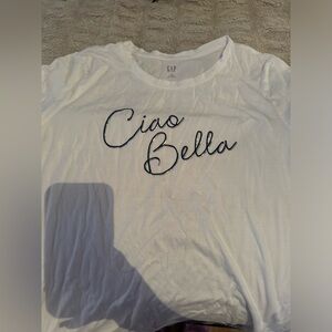 women’s gap t shirt